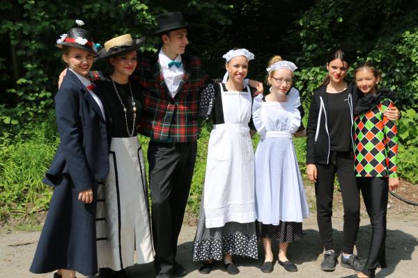 Backstage_1._Weekend_021_original